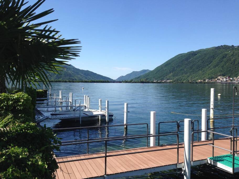 Luganersee, Pool, Strand, Parkplatz, Suite 比索内 外观 照片